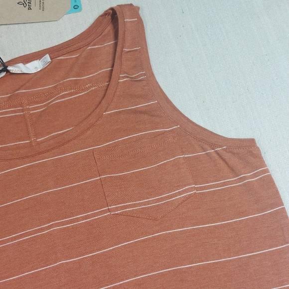 Prana Tank Size Small Foundation Scoop Neck Striped - Picture 3 of 7